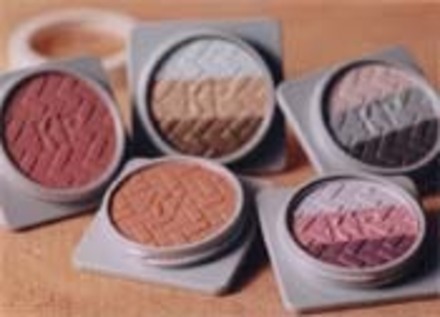 ケサランパサラン フェイスカラー｜美容メディアVOCE（ヴォーチェ）