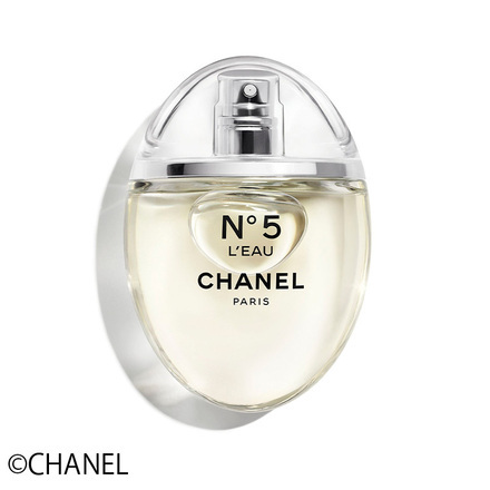 ニカ❤︎新品未開封❤︎シャネル❤︎クリスタル オードゥ トワレット 100ml ニカ❤︎新品未開封❤︎シャネル❤︎クリスタル オードゥ トワレット
