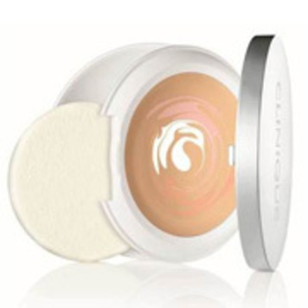 モイスチャー サージ Cc クリーム コンパクト 30 クリニーク 美容メディアvoce ヴォーチェ